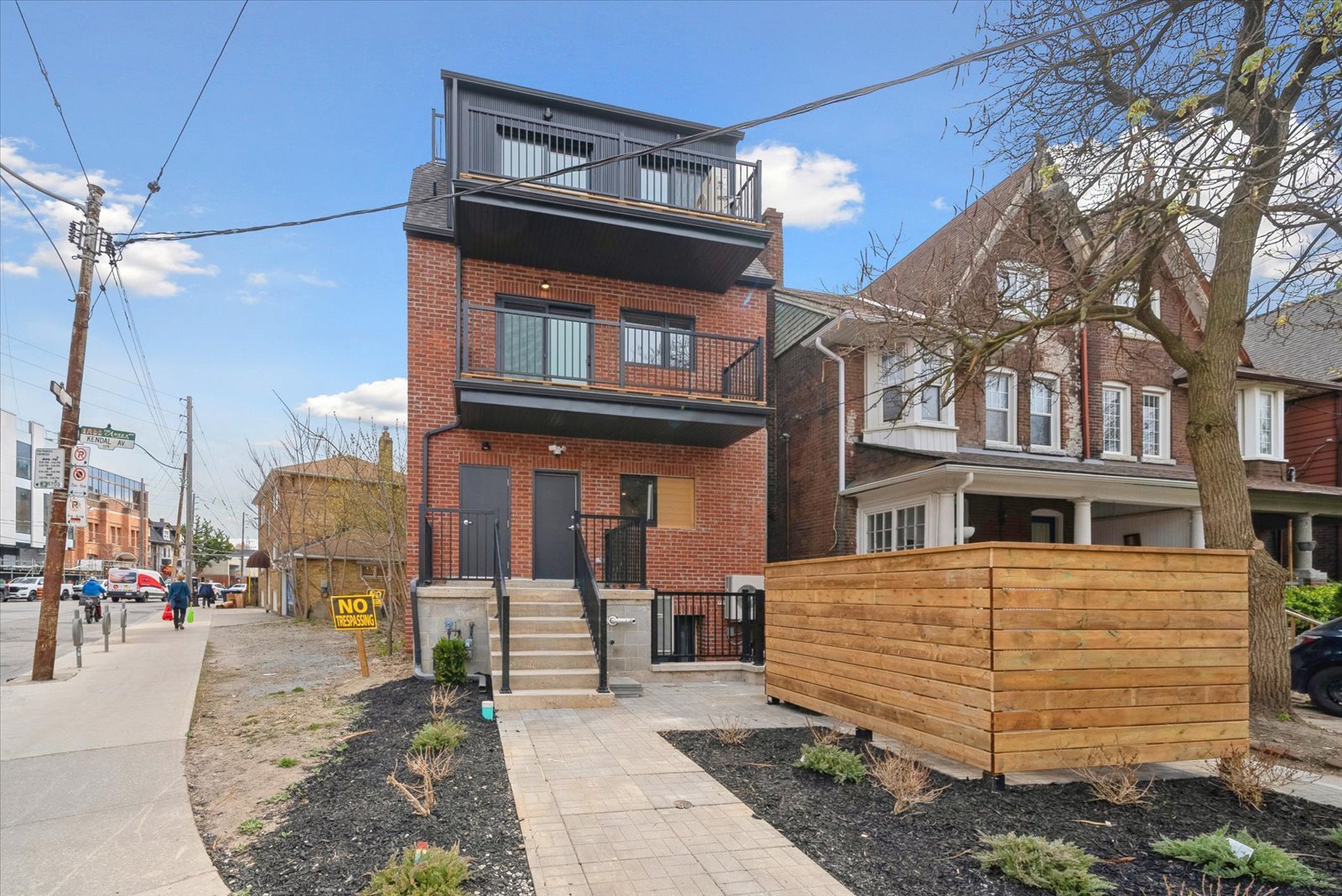 125 Kendal Ave.